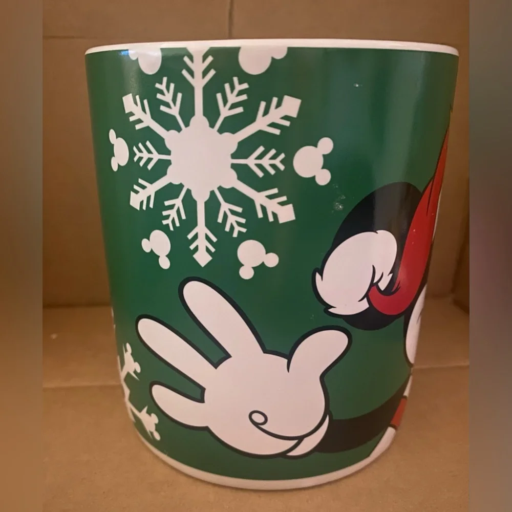- Disneys Mickey Mouse JUMBO Coffee Mug 24 oz